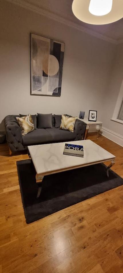 Star London Warwick Mansions 3-Bed Oasisアパートメント エクステリア 写真