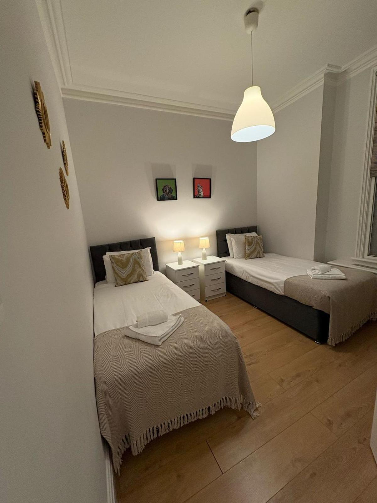 Star London Warwick Mansions 3-Bed Oasisアパートメント エクステリア 写真